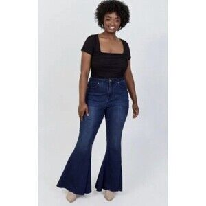 Arula Altar’d State High Rise Flare Jeans Incrediflex Raw Hem Boho
